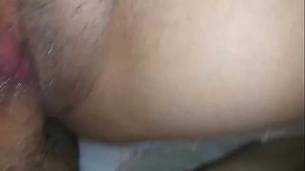 Klipy z disku HD Fucking my young girlfriend without a condom, I end up in her little wet pussy (Creampie). I make her squirt while we fuck and record ourselves for XVIDEOS RED