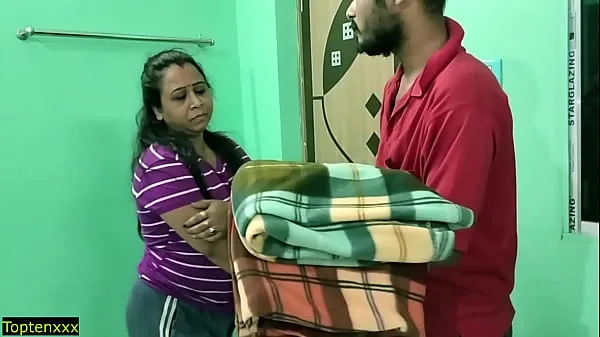 HD Young sales boy fucking bhabhi for money! With clear dirty audio Klip pemacu