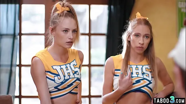 HD Petite blonde teens Khloe Kapri and Kyler Quinn anal fucked by their coach meghajtó klipek