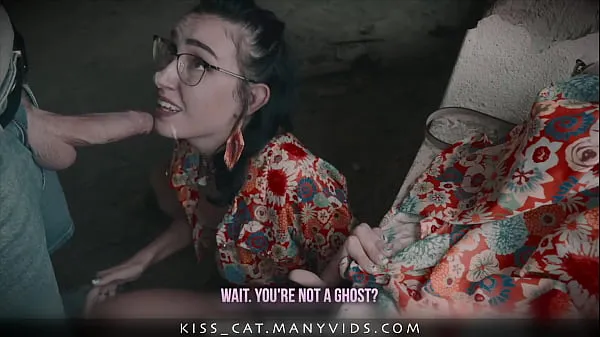 Klip berkendara Stranger Ghost Called to Public Fuck Kisscat in an Abandoned House HD