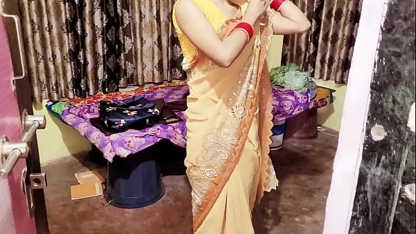 HD What did the sister-in-law do by wearing a yellow sari and asked to fuck me on the CD ڈرائیو کلپس