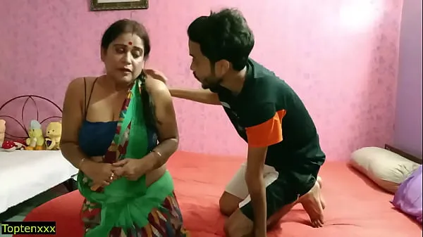 HD Indian hot XXX teen sex with beautiful aunty! with clear hindi audio sürücü Klipleri