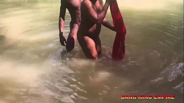HD African Pastor Caught Having Sex In A LOCAL Stream With A Pregnant Church Member After Water Baptism - The King Must Hear It Because It's A Taboo sürücü Klipleri