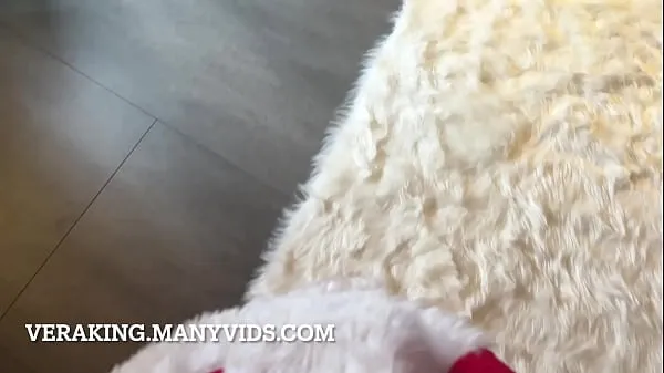 HD Santa's Elf Gets Unexpected Cumshot meghajtó klipek