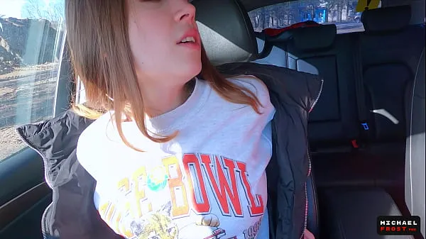 Klipy z jednotky HD Russian Hitchhiker Blowjob for Money and Swallow Cum - Russian Public Agent