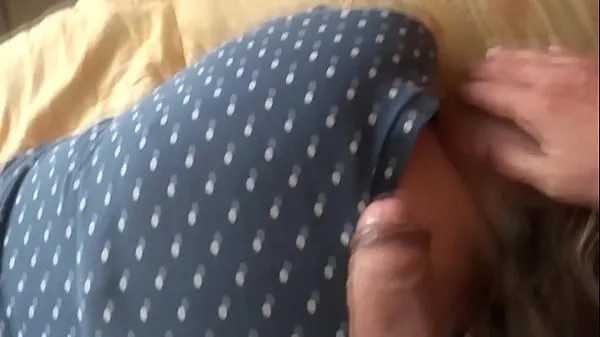 HD I let my stepson jerk off stroking me while I rest and he gives me a big cumshot in my ass schijfclips
