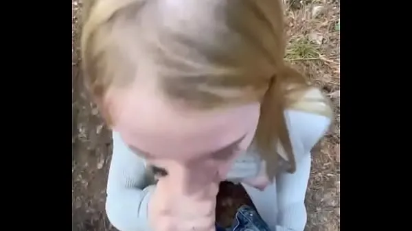HD Public Fuck In The Forest With a Blonde Slut Klip pemacu