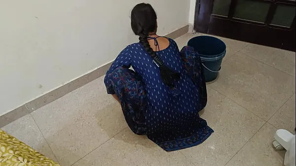 Posnetki pogona HD Cute Indian Desi village step-sister was first time hard painfull fucking with step-brother in badroom on clear Hindi audio my step-sister was full romance with step-brother and sucking dick in mouth
