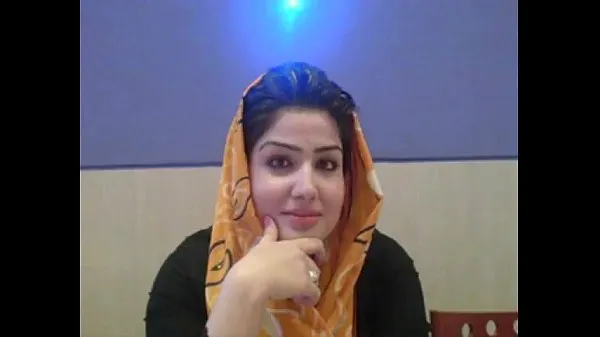 HD Attractive Pakistani hijab Slutty chicks talking regarding Arabic muslim Paki Sex in Hindustani at S-enhetsklipp