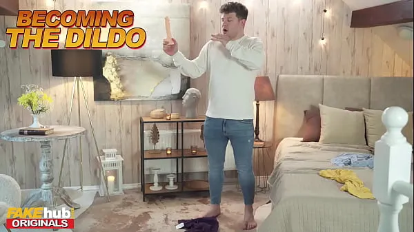 एचडी FAKEhub - Guy uses mind powers to turn himself into housemates dildo to get right up inside her pussy - with German model Kaira Kampen ड्राइव क्लिप्स