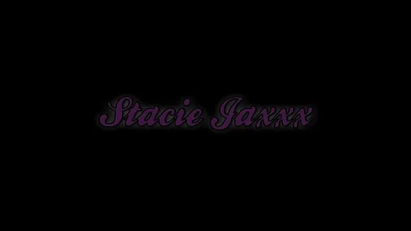 Κλιπ μονάδας δίσκου HD Stacie Jaxxx Loves Getting A Facial From A Huge Cock