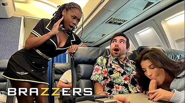 HD Lucky Gets Fucked With Flight Attendant Hazel Grace In Private When LaSirena69 Comes & Joins For A Hot 3some - BRAZZERS schijfclips